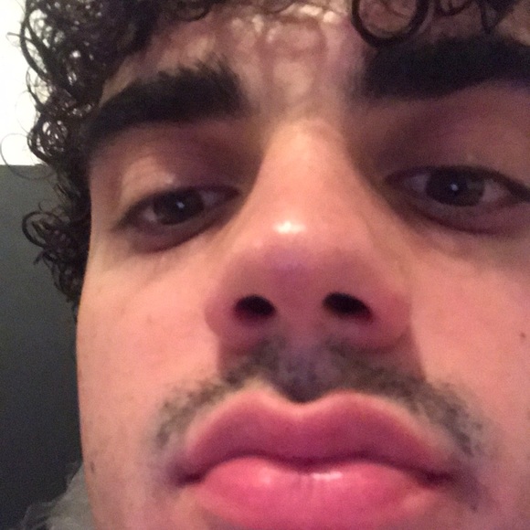 Meet your Posher, Gabe - Picture 1 of 1